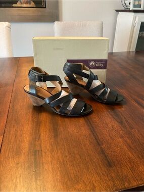 Black Strappy Leather Block Heel Sandals  Clark Women